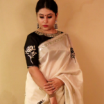 BLACK ROSE JEWEL SAREE-3