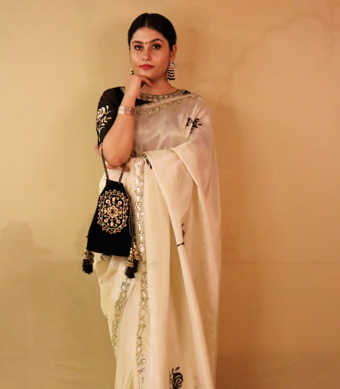 BLACK ROSE JEWEL SAREE