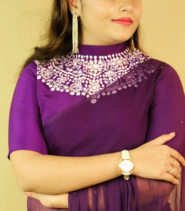 THE QUEEN'S PEAHEN NECKLACE SAREE